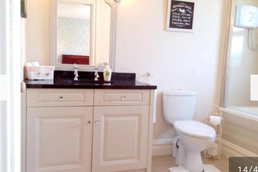 Cliffs View Self Catering @ Limestone Lodge Doolin Esterno foto